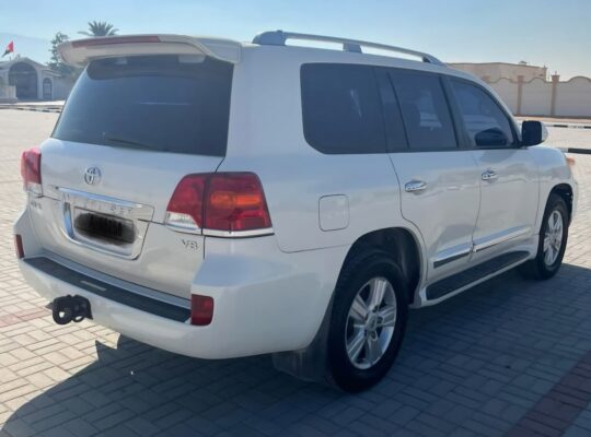 Toyota Land cruiser GXR full option 2015