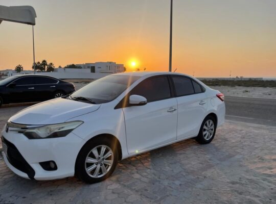 Toyota Yaris 2016 Gcc full option for sale