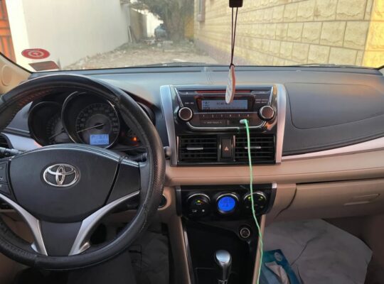 Toyota Yaris 2016 Gcc full option for sale