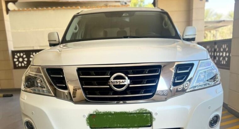Nissan patrol platinum 2019 Gcc full option