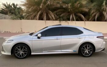 Toyota Camry GLE Hybrid 2022 Gcc for sale