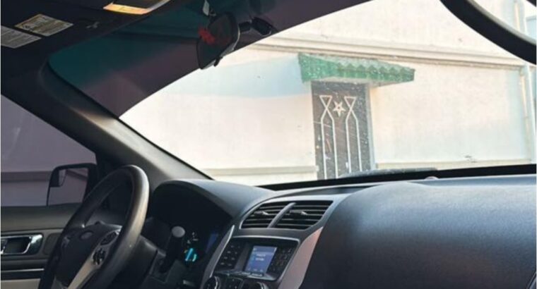 Ford Explorer 2015 in good condition
