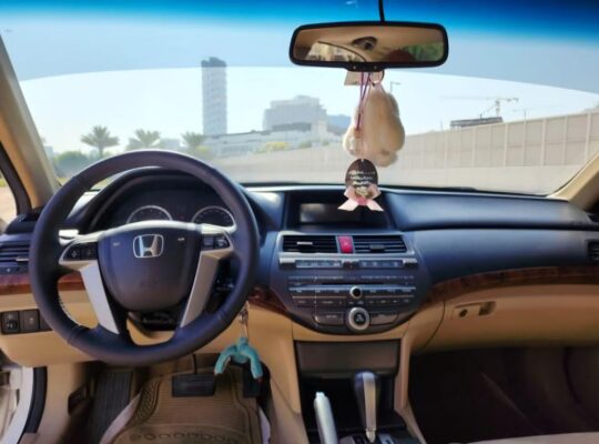 Honda Accord 2012 Gcc in good condition