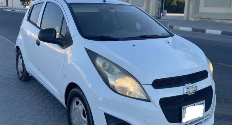 Chevrolet spark 2015 base option Gcc