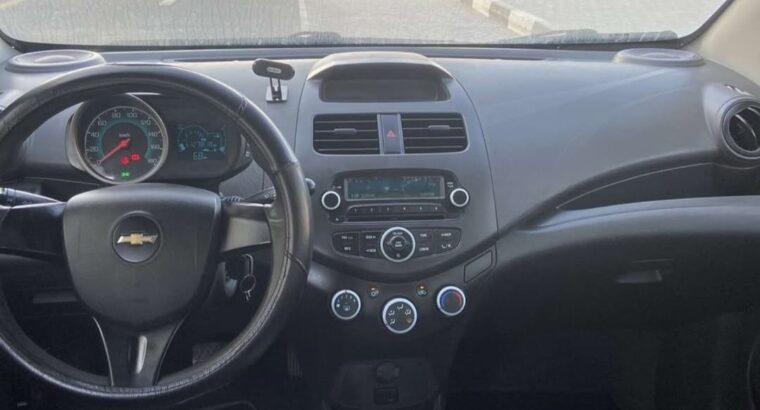 Chevrolet spark 2015 base option Gcc