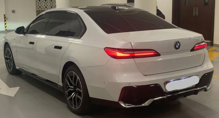 BMW 735i M Power 2023 Gcc full option
