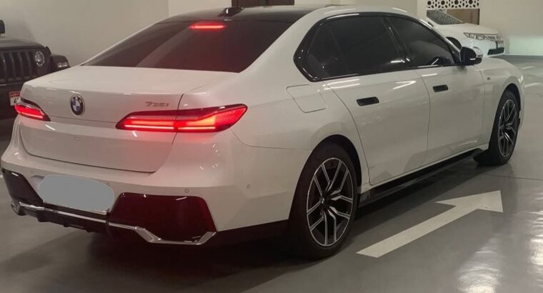 BMW 735i M Power 2023 Gcc full option