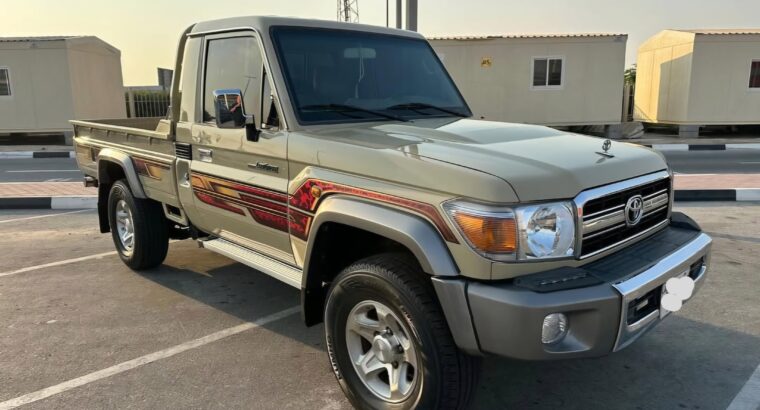 Toyota Land cruiser pick up 2013 Gcc