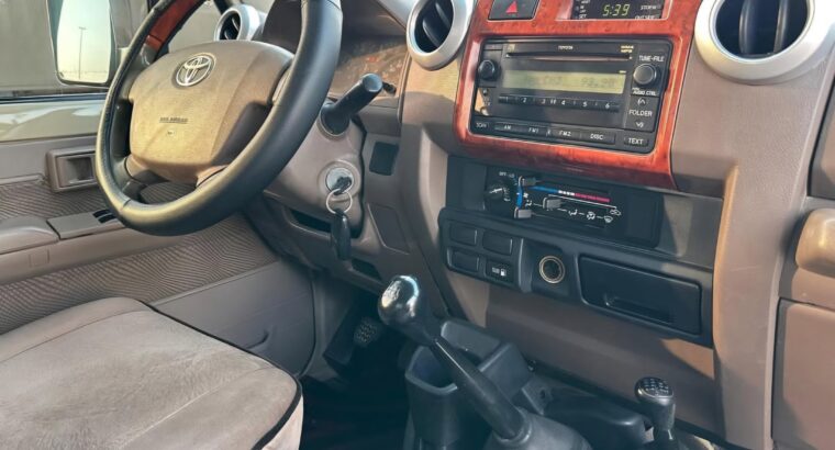 Toyota Land cruiser pick up 2013 Gcc