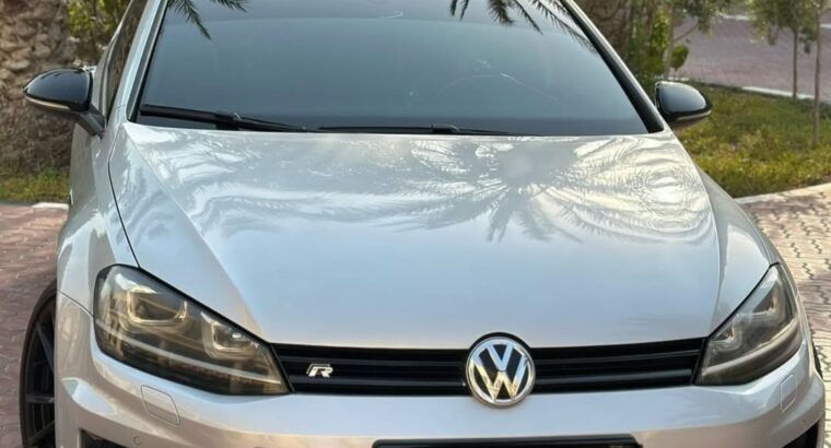 Volkswagen Golf R 2016 Gcc for sale