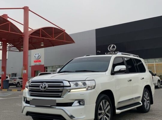 Toyota Land cruiser VXR 2016 full option for sale