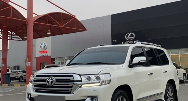 Toyota Land cruiser VXR 2016 full option for sale