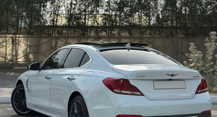 Hyundai Genesis G70 3.3L full option 2019 for sal