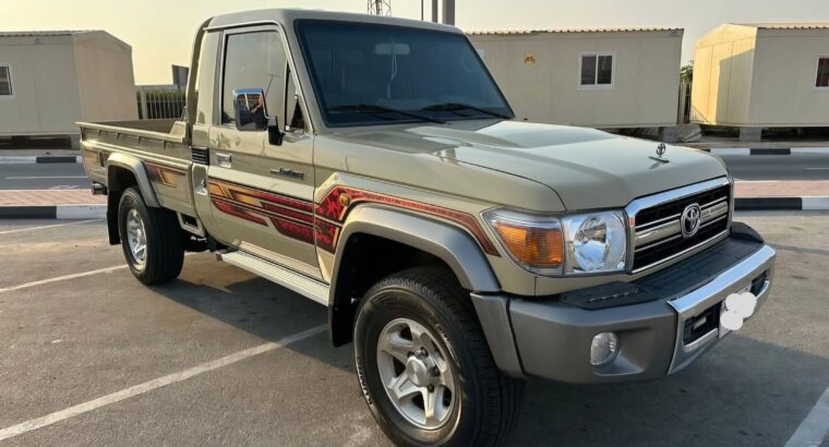 Toyota Land cruiser pick up 2013 for sale