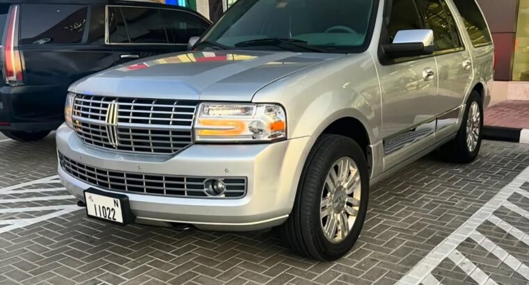 Lincoln Navigator 2014 Gcc full option for sale