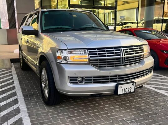 Lincoln Navigator 2014 Gcc full option for sale