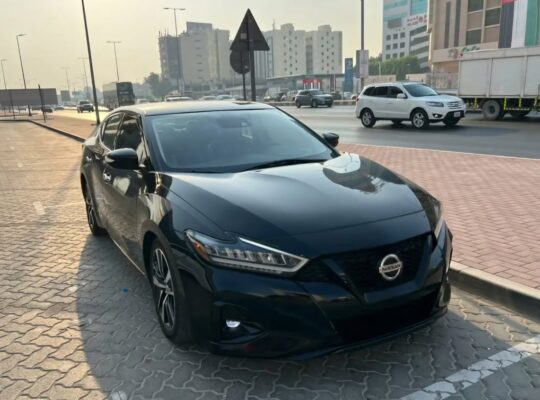 Nissan Maxima SV 2022 full option USA imported