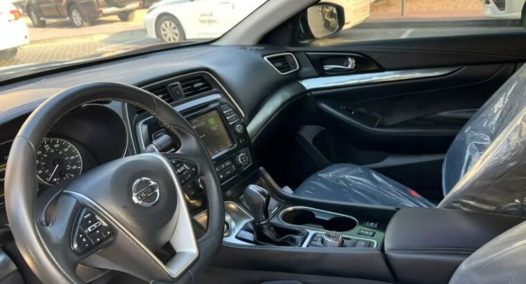 Nissan Maxima SV 2022 full option USA imported