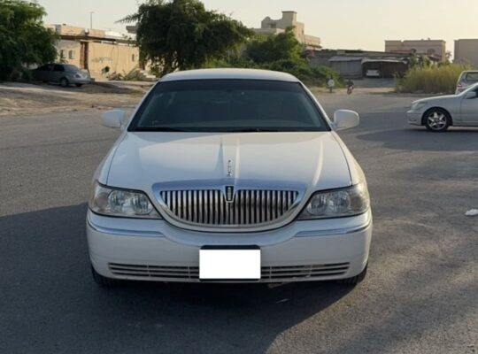 Lincoln Town car 2009 USA imported for sale