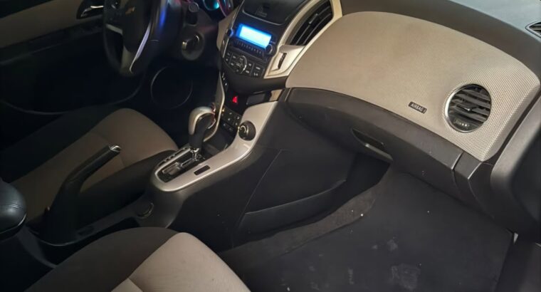 Chevrolet Cruze 2015 Gcc base option
