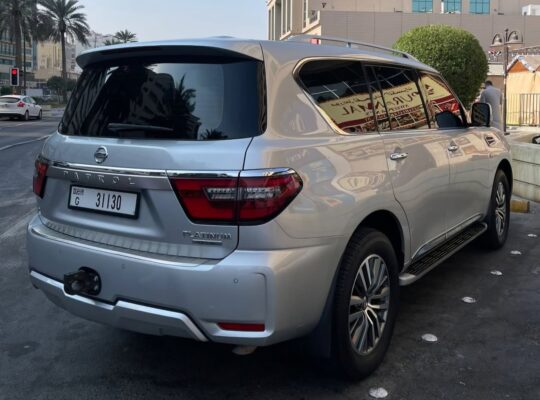 Nissan patrol platinum 2020 full option Gcc