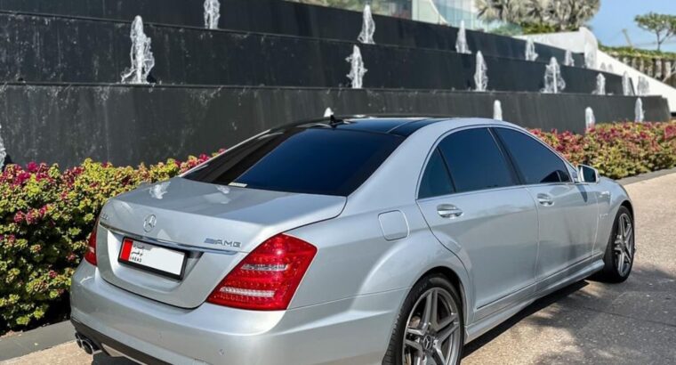 Mercedes S65 fully loaded 2011 in good condition