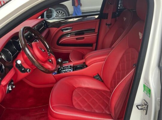 Bentley Mulsanne 2014 Gcc full option for sale