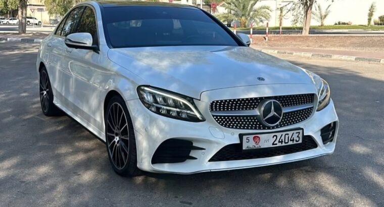 Mercedes C200 full option 2019 Gcc for sale