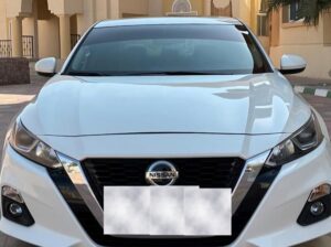 Nissan Altima SV 2020 Gcc full option for sale