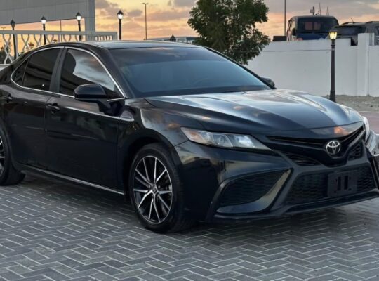 Toyota Camry SE 2021 USA imported for sale