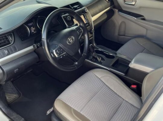 Toyota Camry 2016 Gcc in good condition