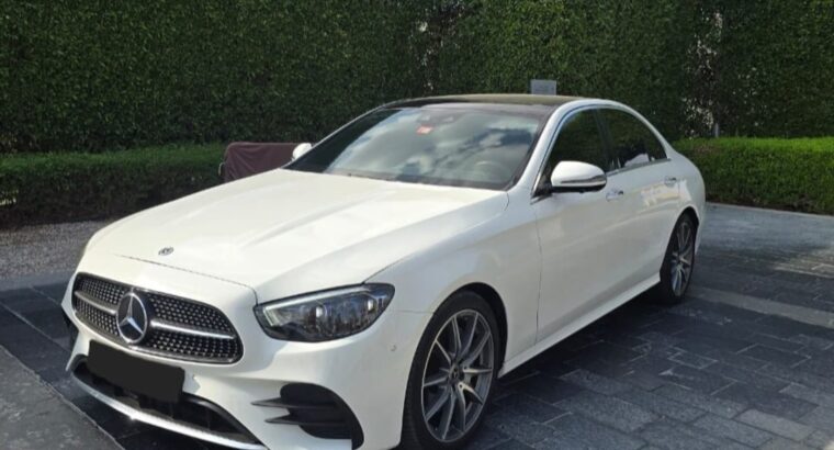 Mercedes E300 full option 2021 Gcc for sale