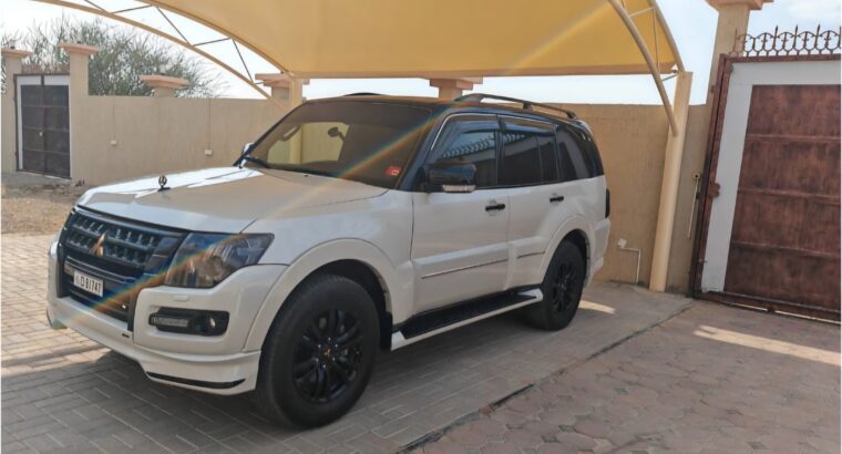 Mitsubishi Pajero Signature 2020 full option