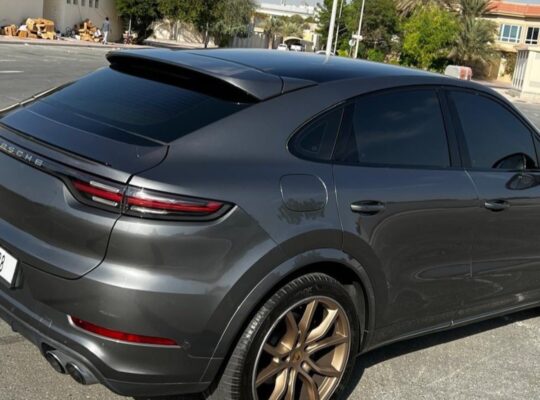 Porsche Cayenne 2020 Gcc in good condition