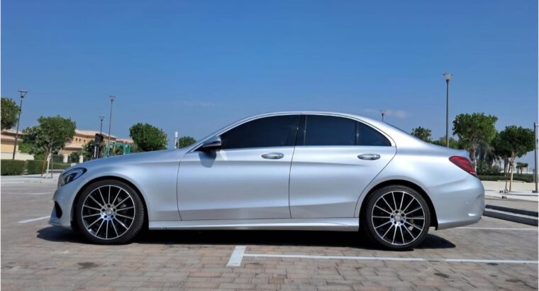 Mercedes C200 EMC full option 2016 Gcc for sale