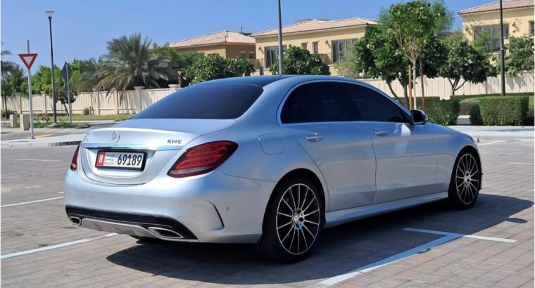 Mercedes C200 EMC full option 2016 Gcc for sale