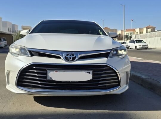 Toyota Avalon limited 2016 Gcc for sale