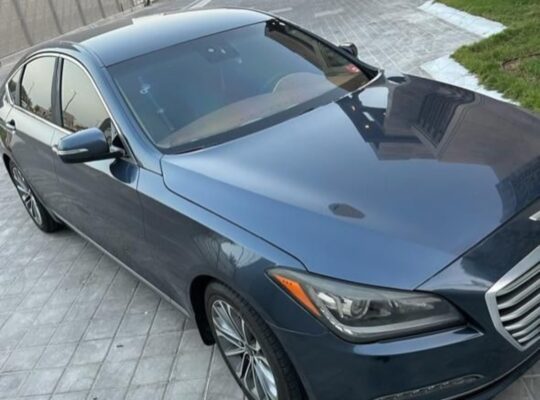 Hyundai Genesis G80 full option 2015 Gcc for sale