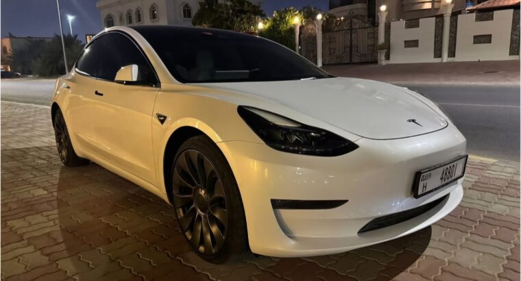 Tesla model 3 performance 2023 Gcc for sale
