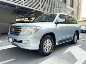 Toyota Land cruiser GXR 2011 fully loaded