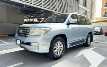 Toyota Land cruiser GXR 2011 fully loaded