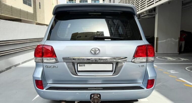 Toyota Land cruiser GXR 2011 fully loaded