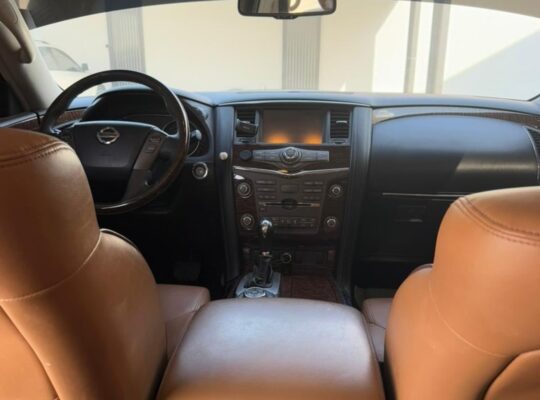 Nissan patrol platinum 2017 full option Gcc