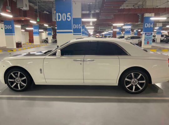 Rolls Royce Ghost 2013 Gcc in good condition