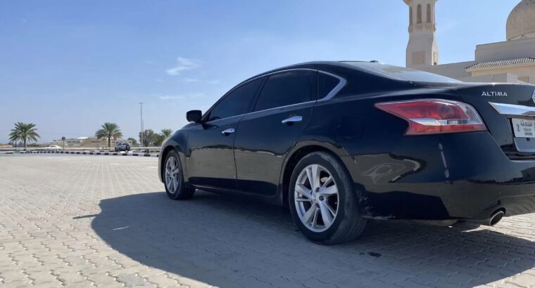 Nissan Altima SV 2013 USA imported for sale