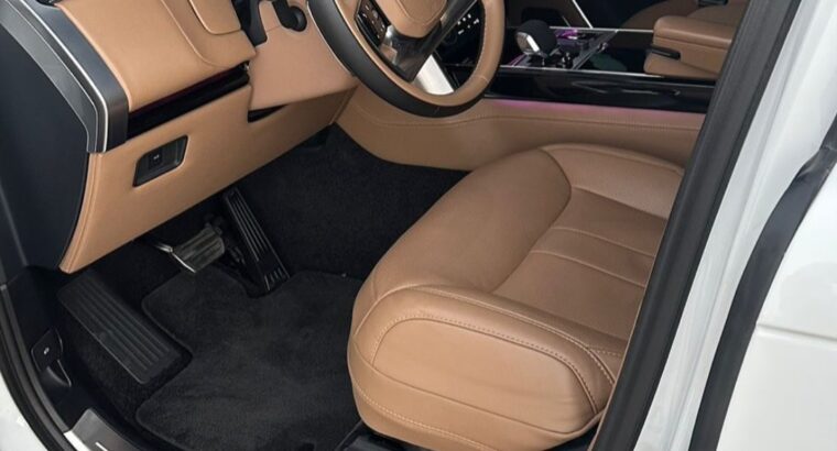 Range Rover vouge Autobiography P530 2023