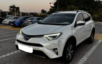 Toyota Rav4 VX full option 2018 Gcc for sale