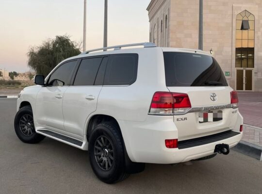 Toyota Land cruiser Exr 2016 Gcc for sale