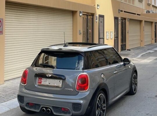 Mini Cooper S coupe 2017 Gcc for sale