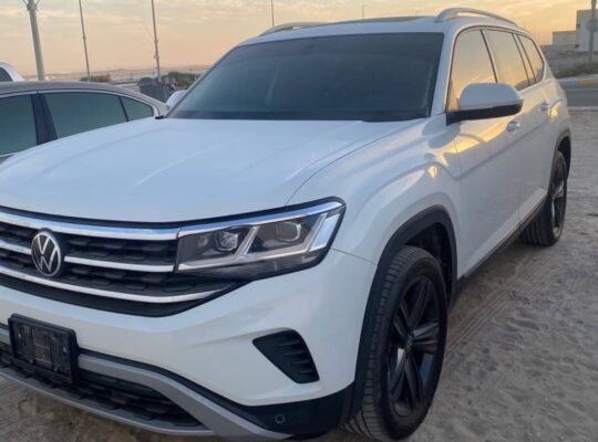 Volkswagen Teramont full option 2021 Gcc for sale